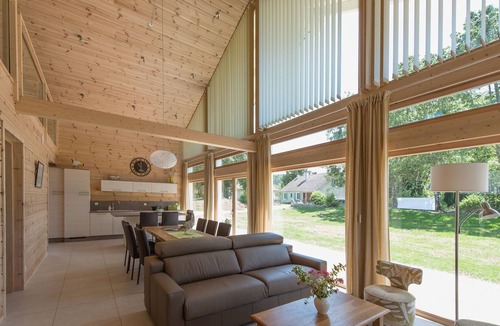 Marigny Ski Chalet | Well-being CHALET, 100m2 spa sauna, 1km LAC CHALAIN,