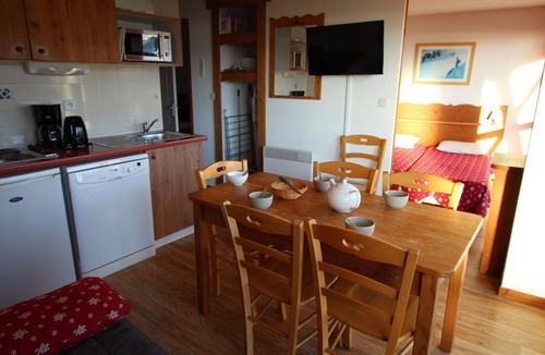 Chamrousse Apartment | Well-equipped apartment near slopes and ESF
