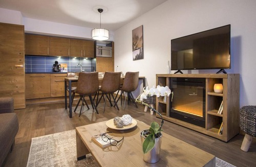 Les Saisies Apartment | Wifi, 200m from shops, swimming pool, terrace, balcony, tv, ski locker, 37m², Les Saisies