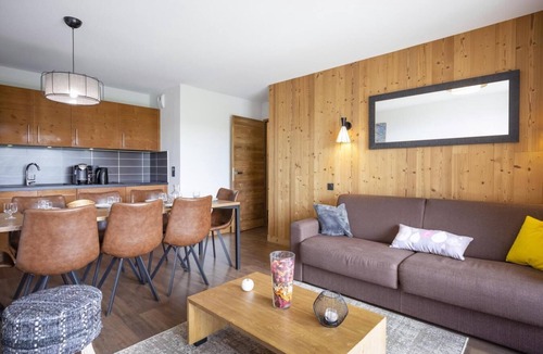 Les Saisies Apartment | Wifi, 200m from shops, swimming pool, terrace, balcony, tv, ski locker, 57-63m², Les Saisies