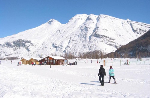 Bessans Apartment | Wifi, 50m from ski slopes, fitness, balcony, tv, ski locker, 50m², Bessans