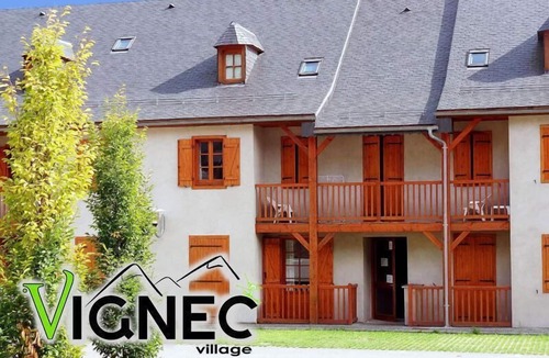 Vignec Apartment | Wifi, Ground floor, swimming pool, tv, 45m², Saint Lary Soulan