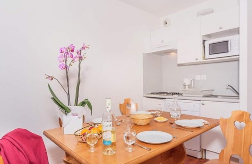 Vignec Apartment | Wifi, Ground floor, swimming pool, terrace, tv, 37m², Saint Lary Soulan