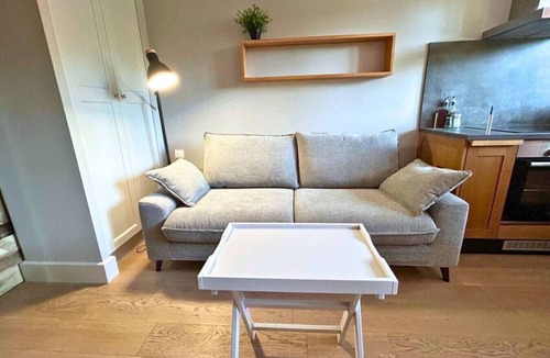 Entrechaux Apartment | wifi - rivière - garage vélo - animaux payants