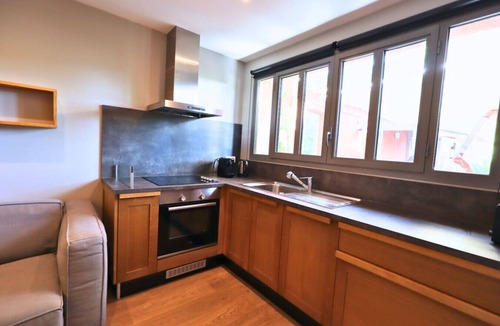 Entrechaux Apartment | wifi - rivière - garage vélo - animaux payants