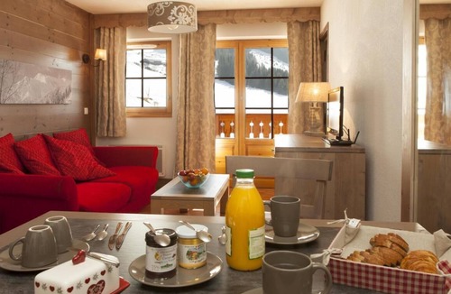 Chatel Apartment | Wifi, swimming pool, sauna, terrace, balcony, ski locker, 28m², Châtel