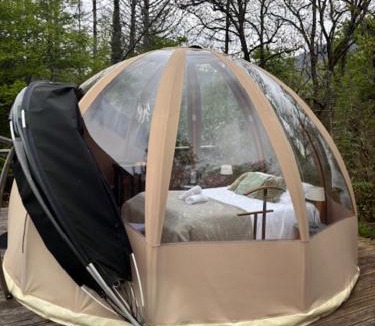 Champfromier Other | Wigwam et Dôdome sous les étoiles