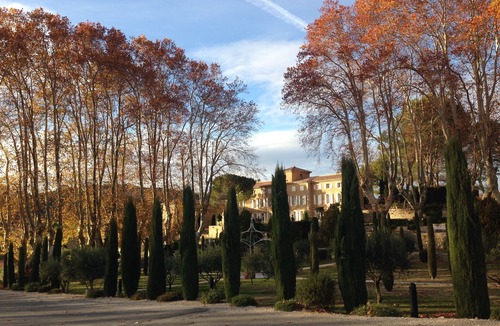 Caromb Villa | With Optic fibre Wifi, stunning location, pool and walking distance to village