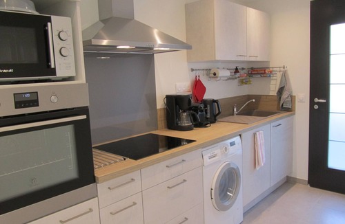 Buis-les-Baronnies Apartment | Wohnung "Lou Pitchot Maximénet - Le Renard" by Interhome