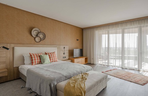 Studentski Grad Hotel | WorkNomads LAB Hotel-Coliving & Coworking