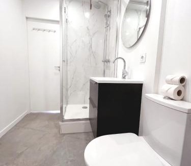 La Tronche Apartment | Xena l CLIM l proche hospital