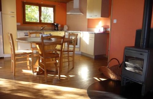 Bonlieu Ski Chalet | Your chalet 1500m from the Cascades