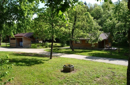 Bonlieu Ski Chalet | Your chalet 1500m from the Cascades