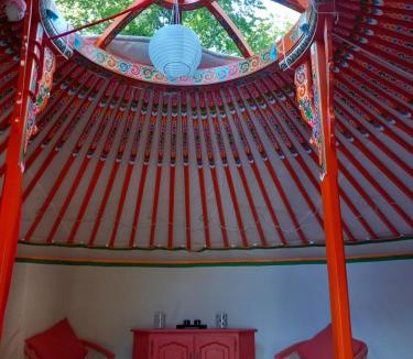Dampierre Other | Yourte en pleine nature