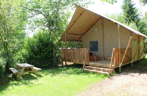 Saint-Constant-Fournoules House | ZEcamping toboggans animaux acceptés locatif 35m2 5 pers