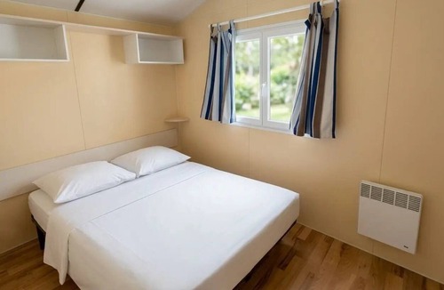 Saint-Honore-les-Bains House | ZEcamping 3 étoiles toboggans pataugeoire fitness locatif 4 pers
