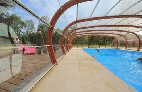 Bar-sur-Aube House | ZEcamping 2 étoiles piscine couverte dog friendly jacuzzi locatif BBQ 27m2