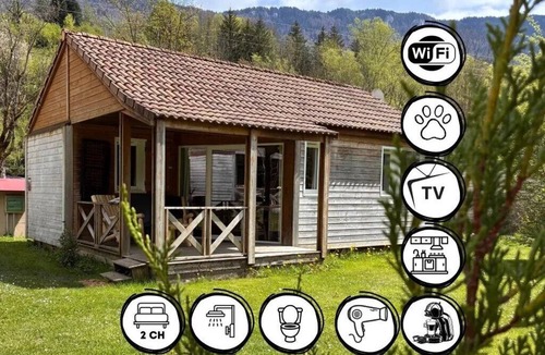 Chezery Forens Ski Chalet | ZEcamping 3 étoiles toboggans animaux acceptés chalet TV BBQ 35m2