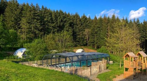 Chatel-Montagne Other | ZEcamping 3 étoiles chiens acceptés vue vallée environnement calme