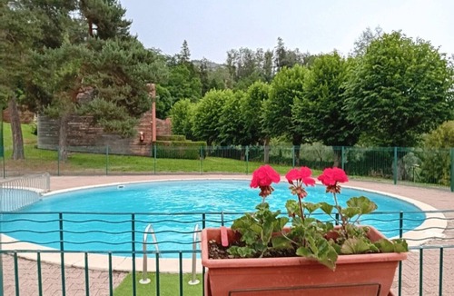 Vorey House | ZEcamping 3 étoiles pet friendly locatif TV 60m2 8 pers