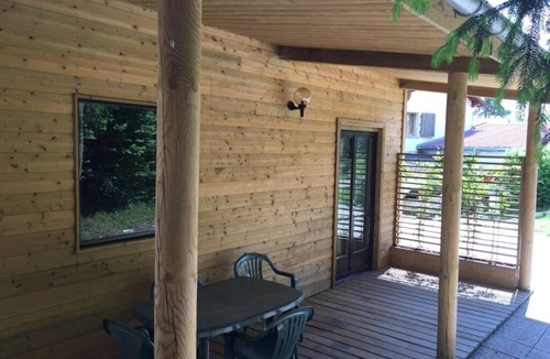 Levier Ski Chalet | ZEcamping 3 étoiles piscine chauffée pet friendly hammam locatif TV