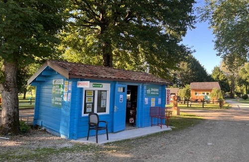 Athee House | ZEcamping 3* animaux acceptés mobil-home TV 28m2 8 pers