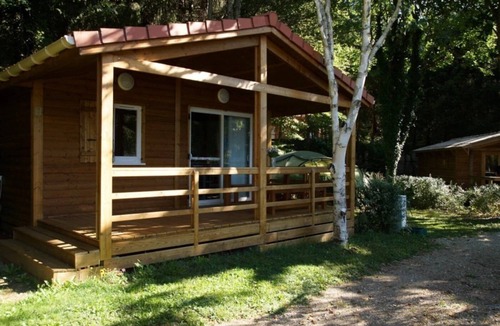 Levier Ski Chalet | ZEcamping 3* bien-être équitation piscine chauffée