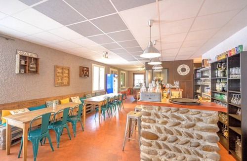 Hauterives House | ZEcamping 3* familial piscine chauffée locatif TV LV clim 35m2 4 pers