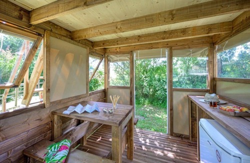 Hauterives Cabin | ZEcamping 3* piscine chauffée animaux acceptés club enfant locatif 8m2