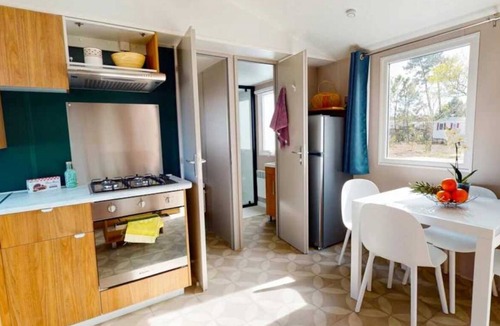 Condrieu House | ZEcamping 3* piscine locatif 28m2 8 pers