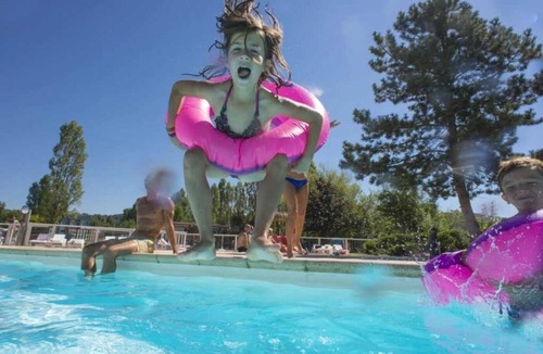 Condrieu House | ZEcamping 3* piscine locatif 28m2 8 pers