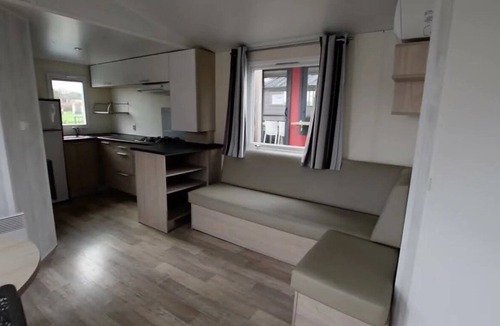 Vic-sur-Cere House | ZEcamping 4 étoiles animaux acceptés tennis piscine couverte