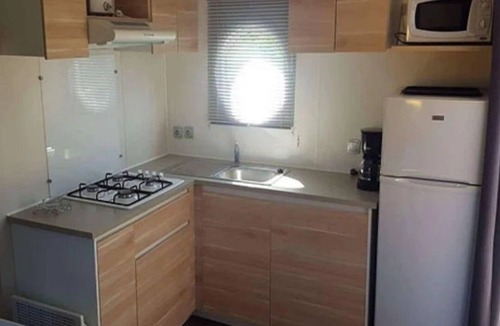 Rosans House | ZEcamping 4* animé piscine chauffée dog friendly jacuzzi locatif 35m2