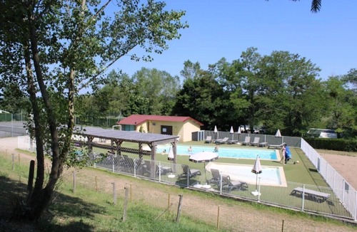 Le Grand Serre House | ZEcamping 4* piscine chauffée club enfant mobil-home TV BBQ clim 35m2