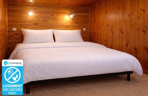 Saint-Honore-les-Bains Apartment | ZEcamping 3 étoiles familial avec Piscine et Bar-restaurant