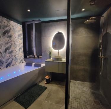 Évasion Sauvage Love Room