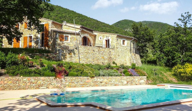 1 bedroom nice home in Dieulefit