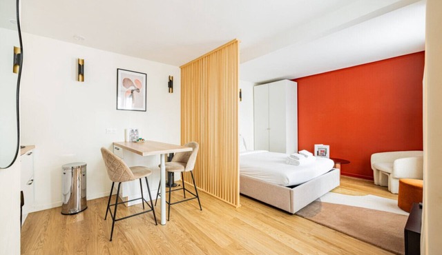 11#Studio 2 pers#Bon Marché#St Germain#Paris 6