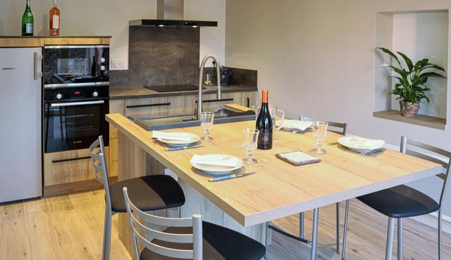 2 bedroom gorgeous apartment in Villes sur Auzon