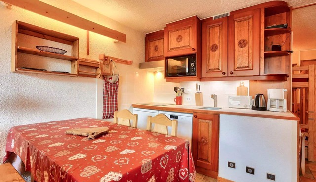 2-room apartment with a mezzanine - sleeps 6