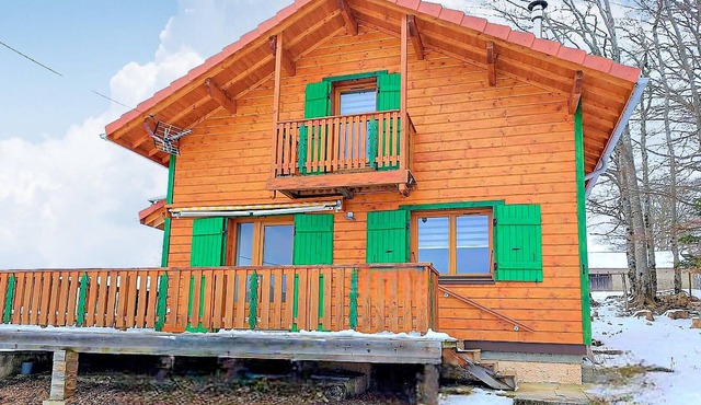 3 bedroom gorgeous home in La Longeville
