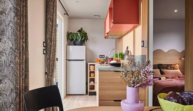 3-Bedroom Mobile Home for 6 People