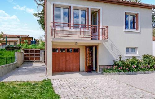 3 Bedroom Pet Friendly Home In Céaux-D'allègre