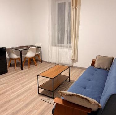 4-person apartment