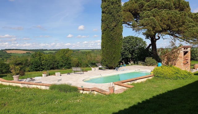 7-Bedroom Villa with Countryside Views, Private Pool, and Wi-Fi