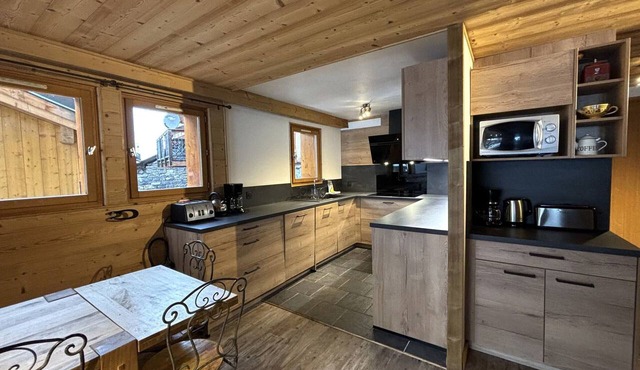 8-bedroom chalet with sauna and pets allowed