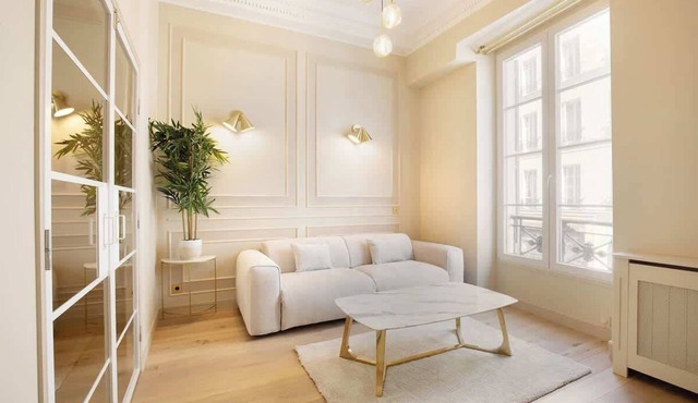 A Lively 1-BR with Services in Opera - St Georges