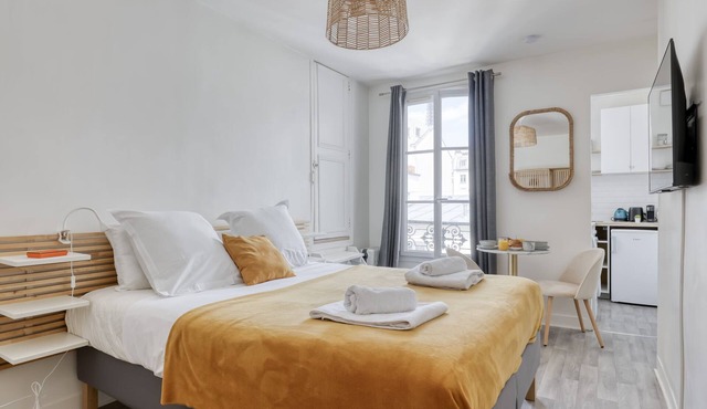 Adorable Studio next to The Eiffel Tower-Mid Terms