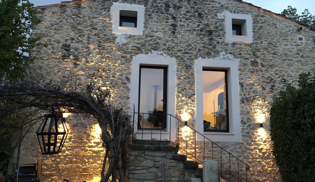 Ancien Moulin en Pierre