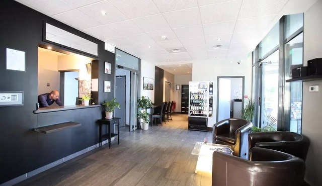 Aparthotel Adonis Paris Sud - Studio 2 People Balcony